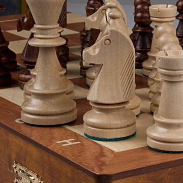 Magnetic Wooden Chess Set Chess Set 