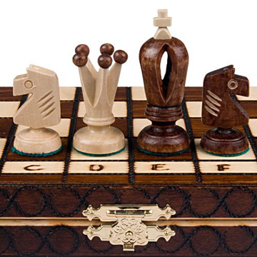 Royal 30 European Wood International Chess Set 